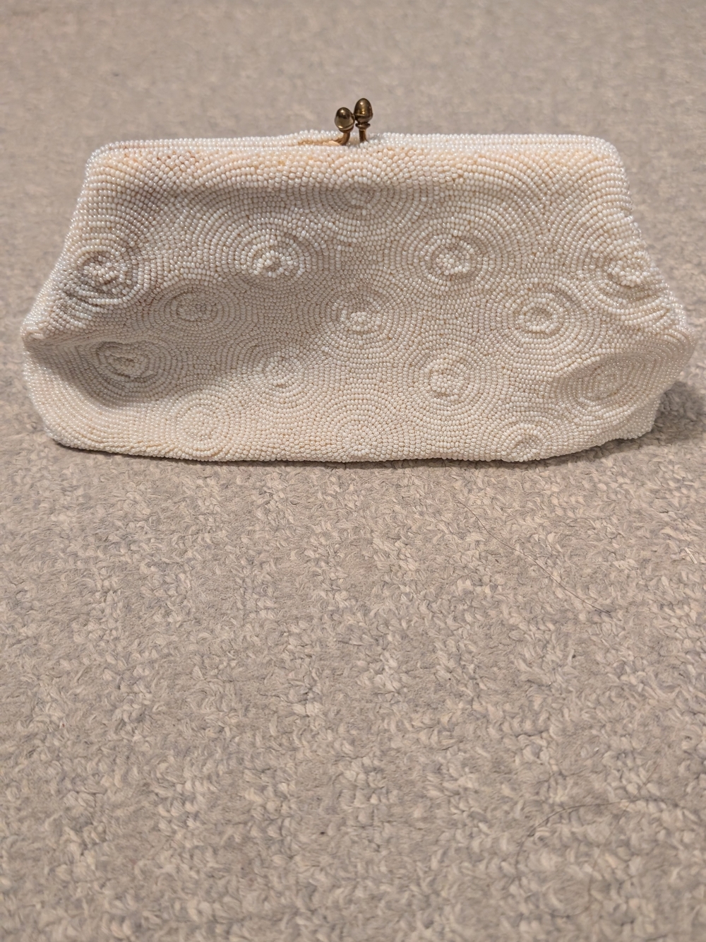 Vintage 1960's Ivory Beaded Frame Clutch